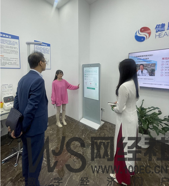 http://86jade.com/Public/tuku/6177d5edd926e.png